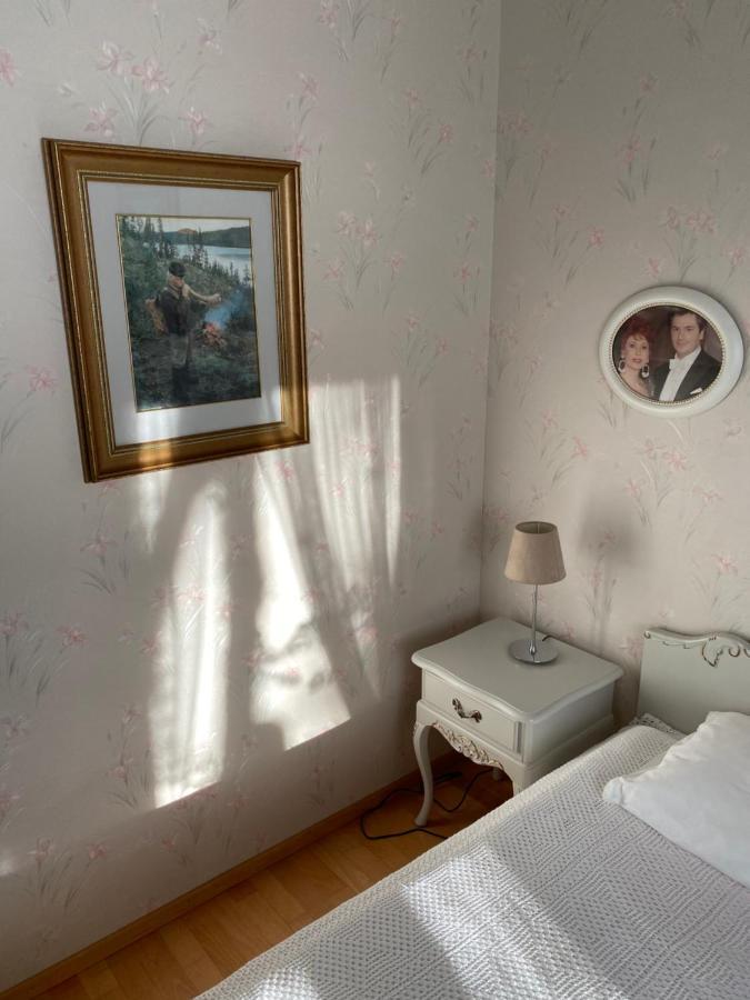 Hotelli Kultainen Joutsen Kuusamo Eksteriør billede