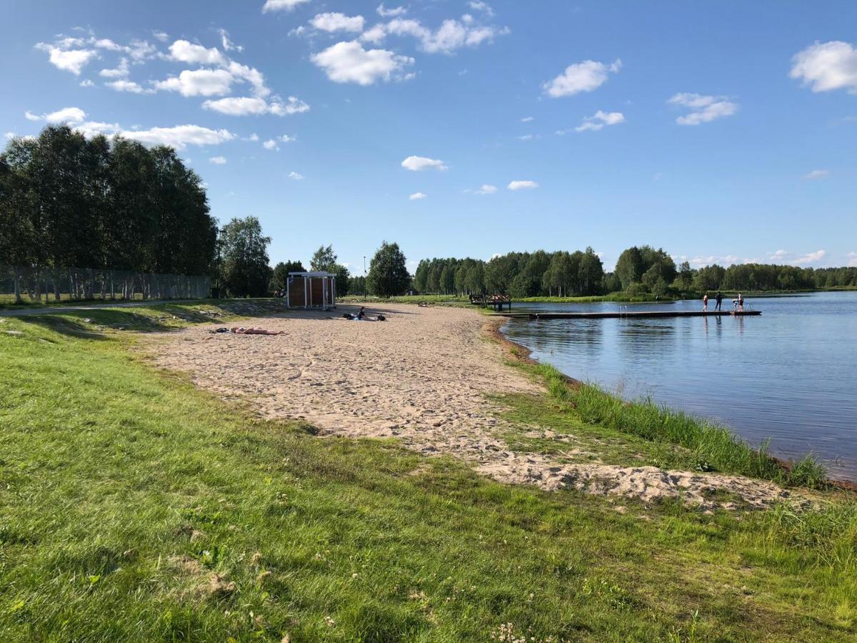 Hotelli Kultainen Joutsen Kuusamo Eksteriør billede