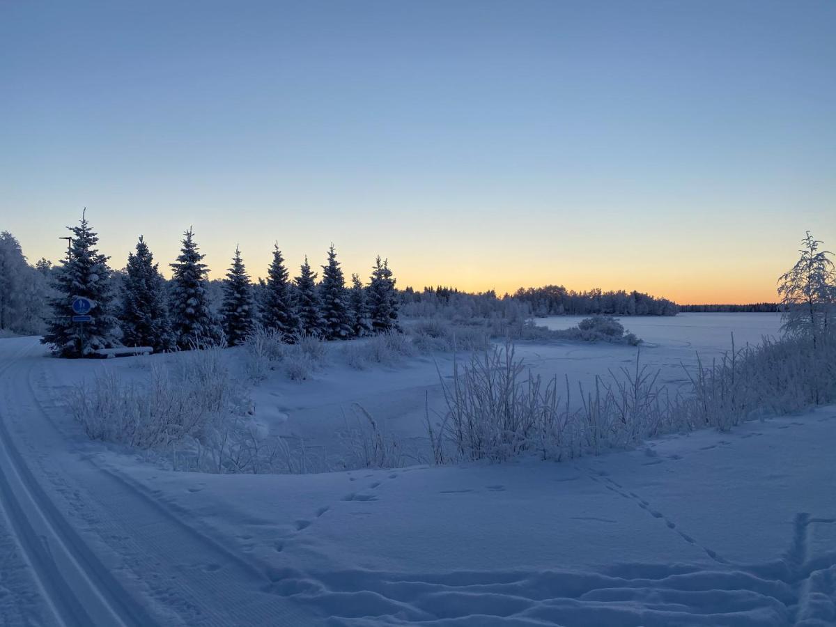 Hotelli Kultainen Joutsen Kuusamo Eksteriør billede